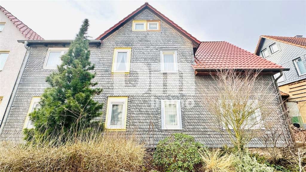 Immobilie in Heilbad Heiligenstadt - 1 - 2 Familienhaus inkl. Anbau BJ 1995 in hervorragender Lage mit Gartenbereich und Nebengebäude - Bild 1