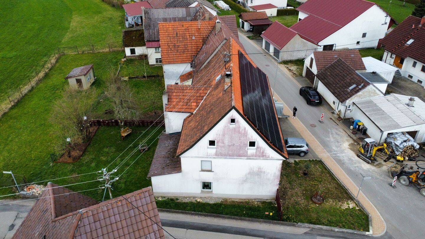 Immobilie in Renquishausen - Viel Platz für Familien und eigene Ideen - Bild 2