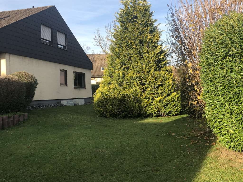 Immobilie in Wolpertswende - Wohnen und vermieten - 3 Familienhaus, das sich mitfinanziert - Bild 1