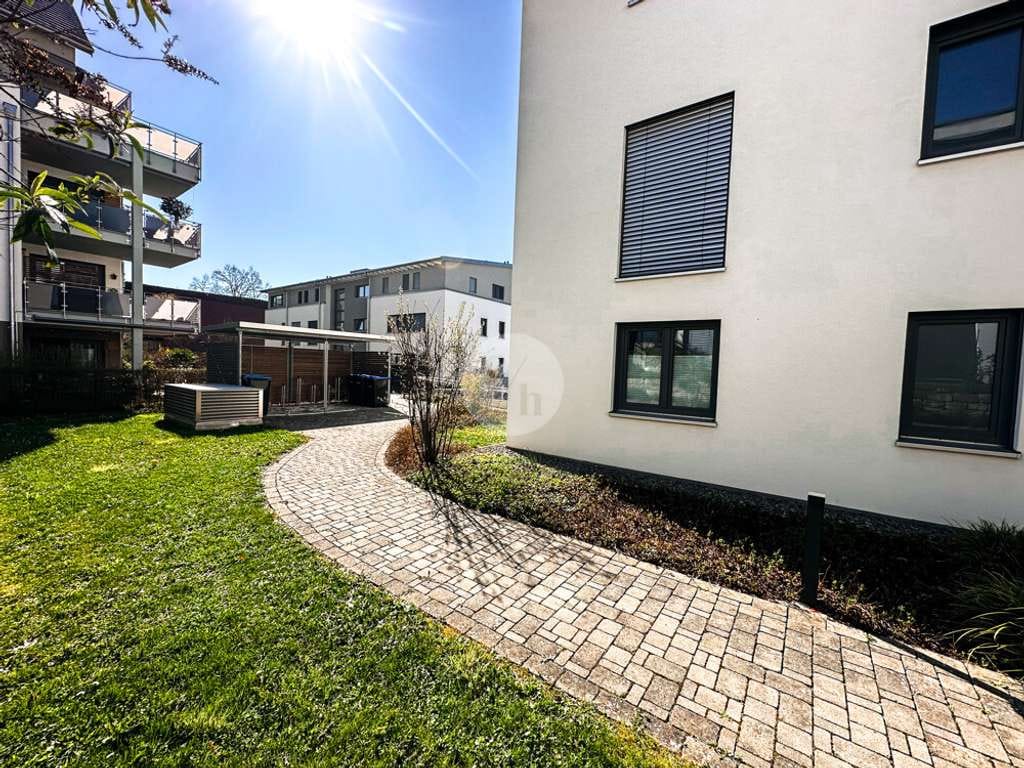 Immobilie in Ehrenkirchen - Sofort Verfügbar: Neuwertige & helle 3-Zimmerwohnung in ruhiger Lage in Kirchhofen - Bild 2