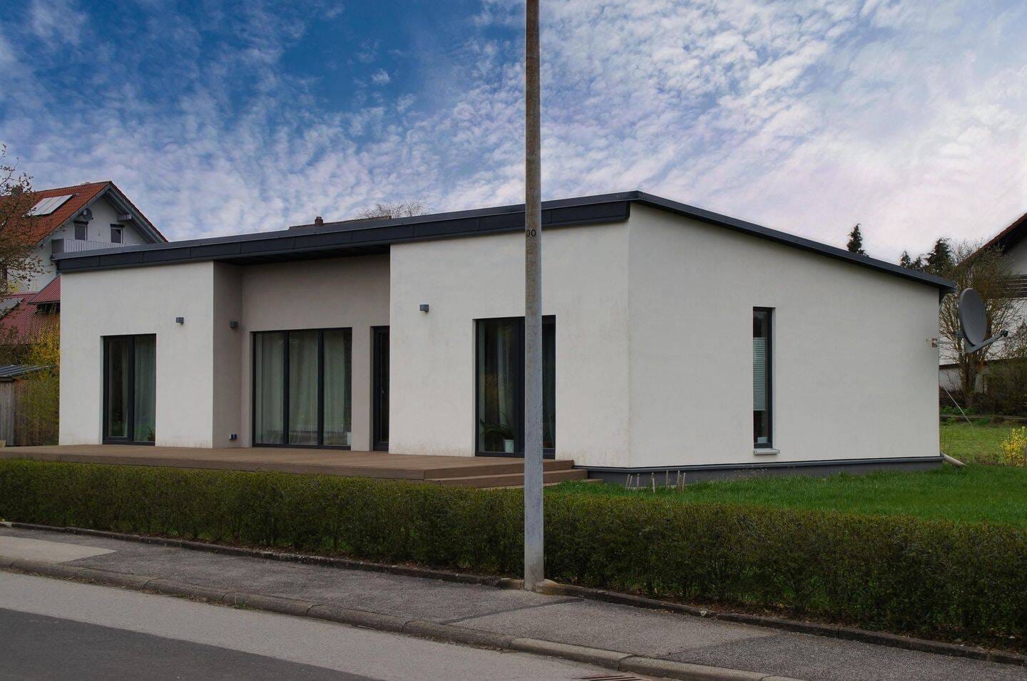 Immobilie in Oberelsbach - Neuwertiges Einfamilienhaus in 97656 Oberelsbach - Bild 1