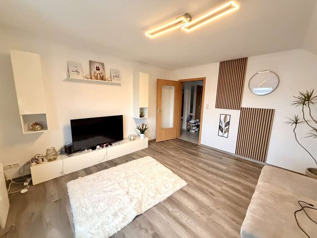 Immobilie in Braunschweig - Solides Mehrfamilienhaus mit Entwicklungspotenzial in Wenden  - Bild 2