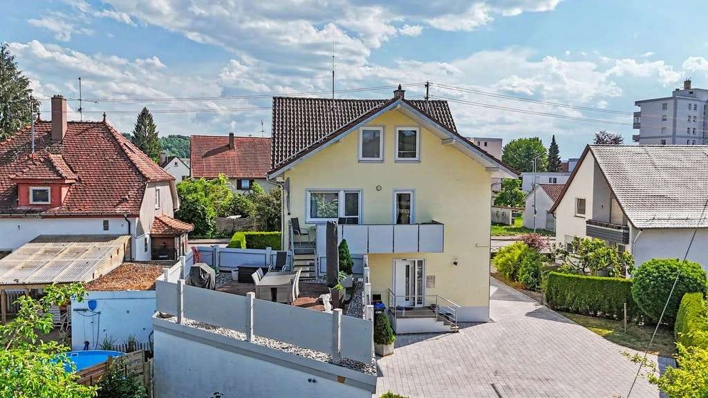 Immobilie in Ummendorf - 1A-Kapitalanlage in Ummendorf – 3 Wohneinheiten, PV-Einnahmen und Doppelgarage - Bild 2