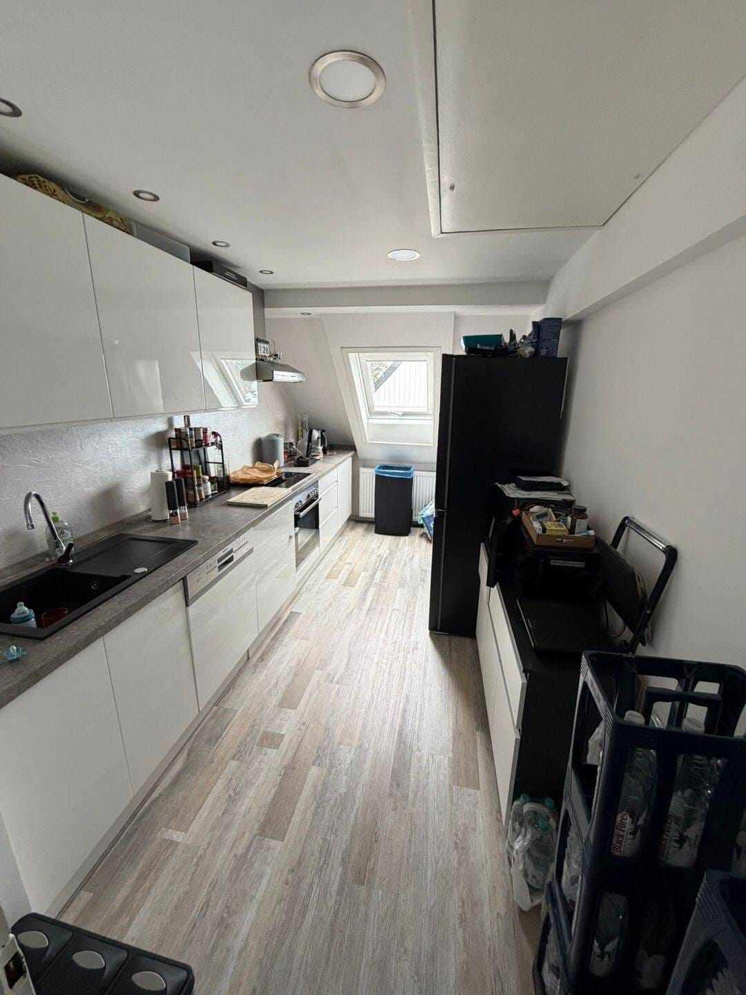 Immobilie in Königsfeld im Schwarzwald - Hochwertig sanierte Wohnung mit Balkon & zusätzlichem Appartment - Bild 3