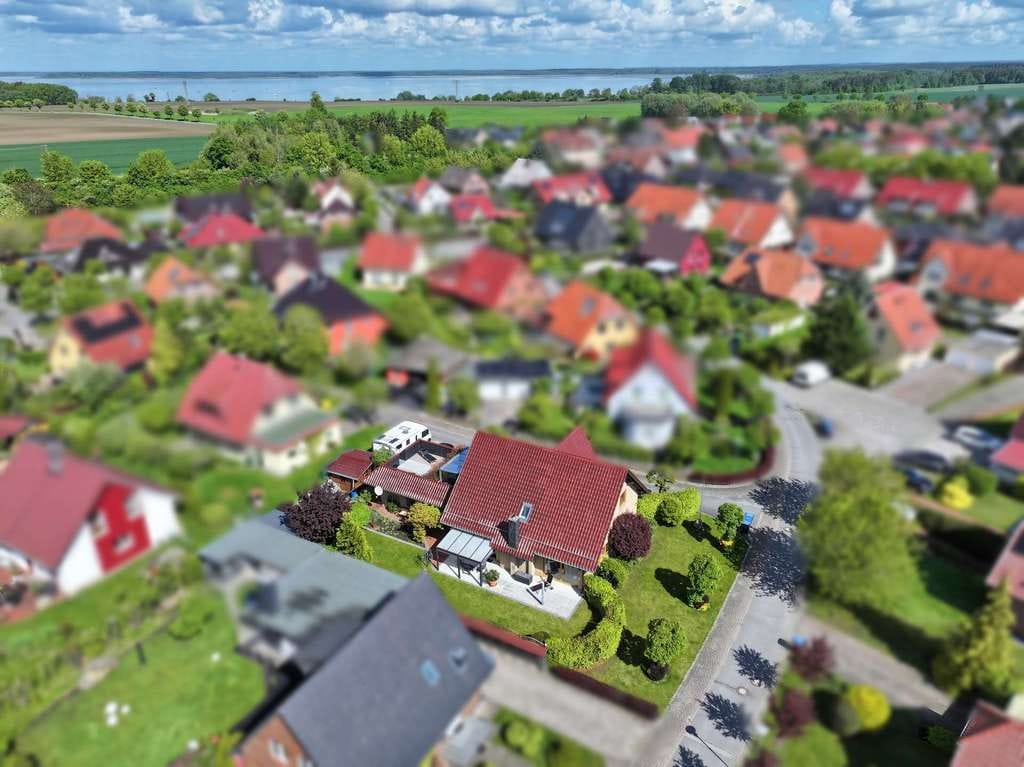 Immobilie in Klink - Großes Traumhaus mit Einliegerwohnung in sehr beliebter Wohnlage an der Müritz - Bild 3