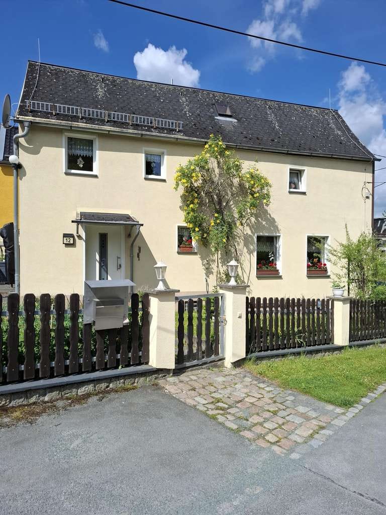 Immobilie in Weischlitz - Entspanntes Wohnen mit Garten und Sauna - Bild 1