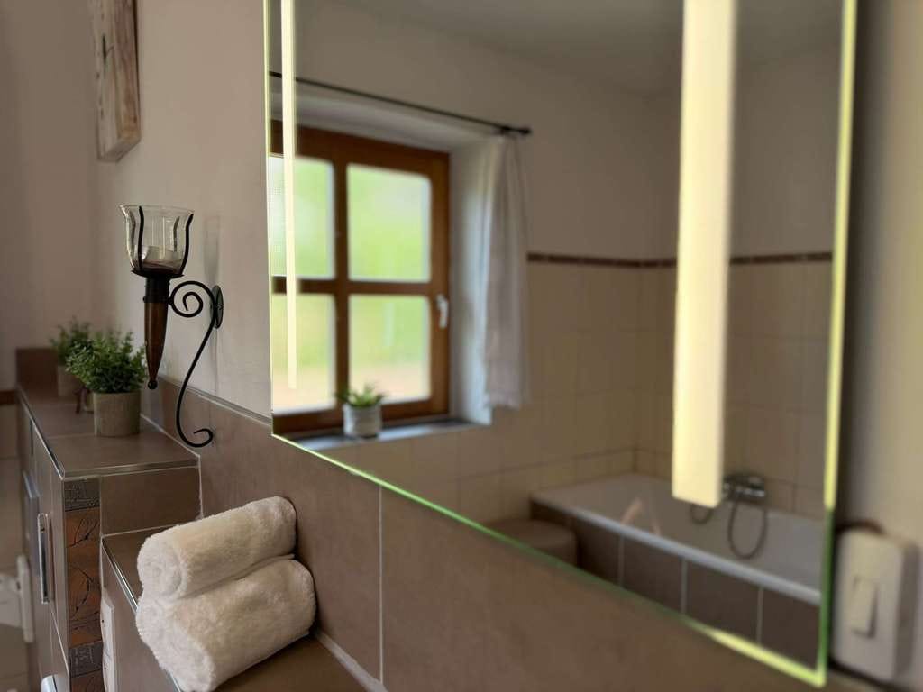 Immobilie in Leinburg - Wohnen im Grünen – komfortabel, nachhaltig und barrierefrei - Bild 4