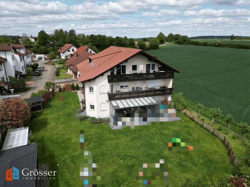 Immobilie in Eppingen - sehr schöne 4 Zimmerwohnung mit Nebenflächen, Möglichkeiten und großem Garten - Bild 1
