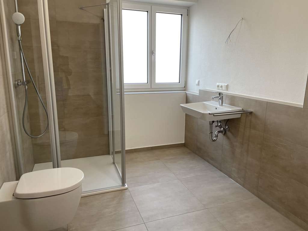 Immobilie in Plößberg - Traumhafte Dachgeschosswohnung im Neubauprojekt "Wohnen an der Goldenen Straße" in Plößberg! - Bild 2