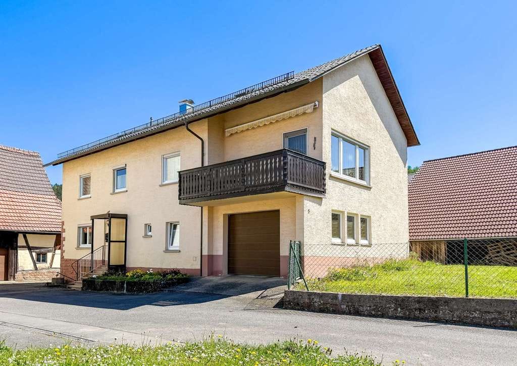Immobilie in Buchen (Odenwald) - Wohnhaus mit Nebengebäude im malerischen Buchen-Bödigheim! - Bild 2