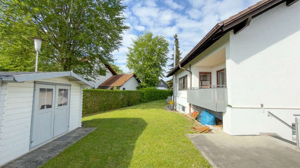 Immobilie in Mengen - Familienfreundliches Wohnhaus mit modernisiertem Innenbereich und viel Platz - Bild 4