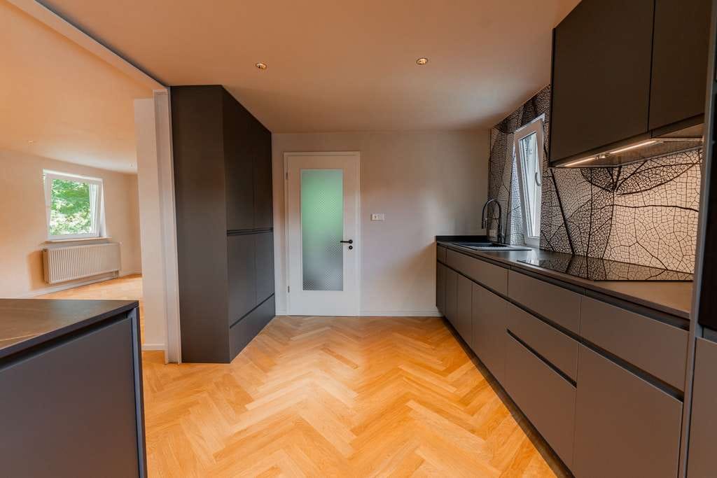 Immobilie in Lamerdingen - Wunderschönes modernisiertes Einfamilienhaus im Grünen in Kleinkitzighofen - Bild 1