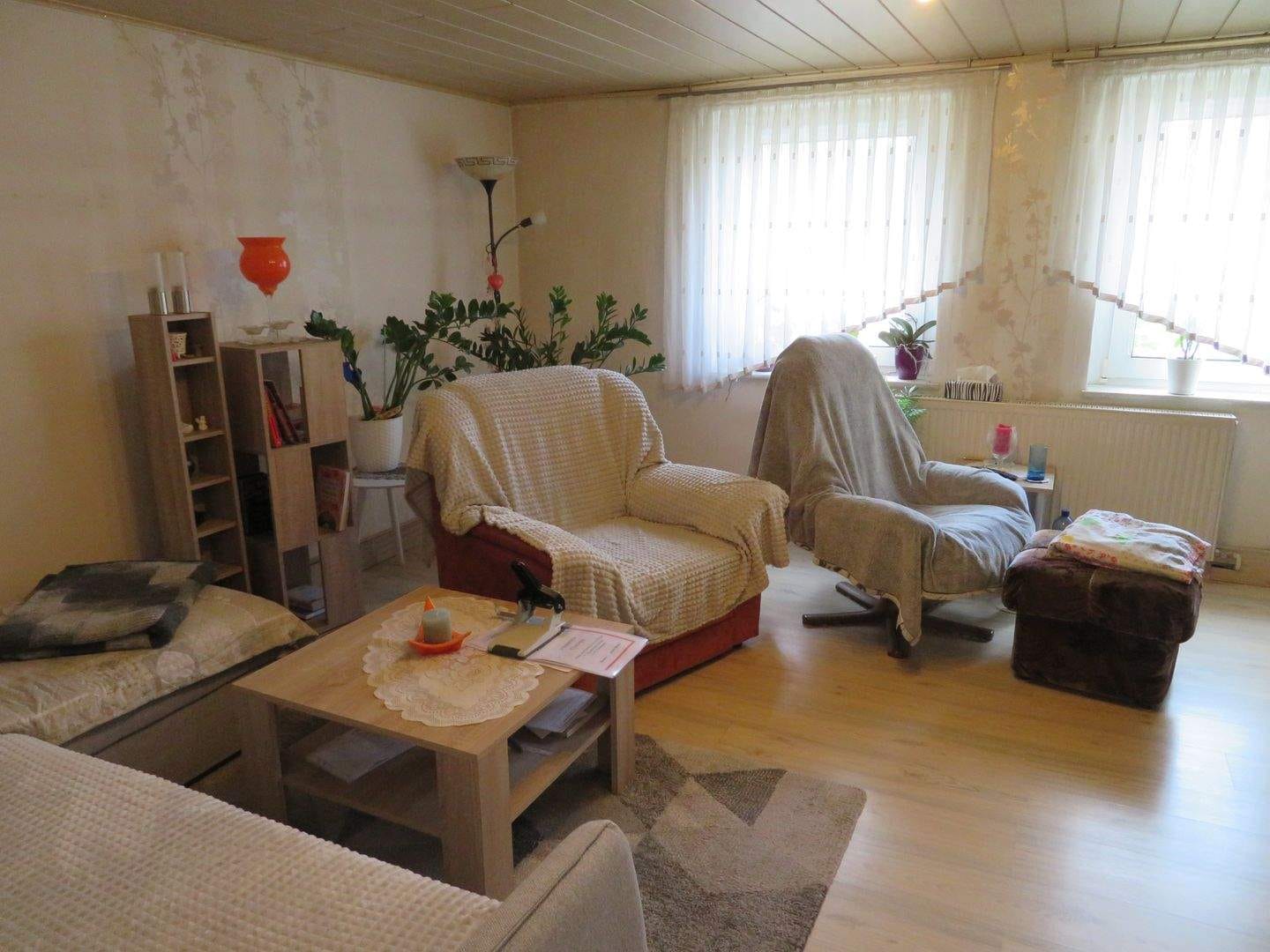 Immobilie in Uckerland - Einfamilienhaus mit Scheune und Nebengelass in reizvoller Randlage - Bild 2