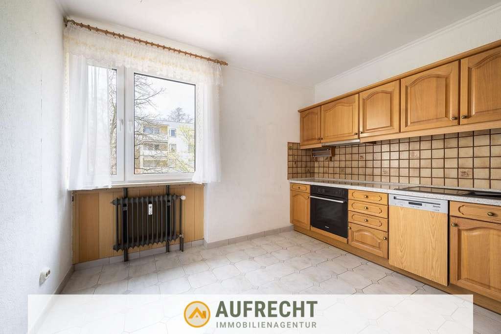 Immobilie in Karlsfeld - A U F R E C H T °POTENZIAL TRIFFT LAGE° geräumige 3-Zi.-Wohnung mit Entwicklungspotenzial in KFD - Bild 4