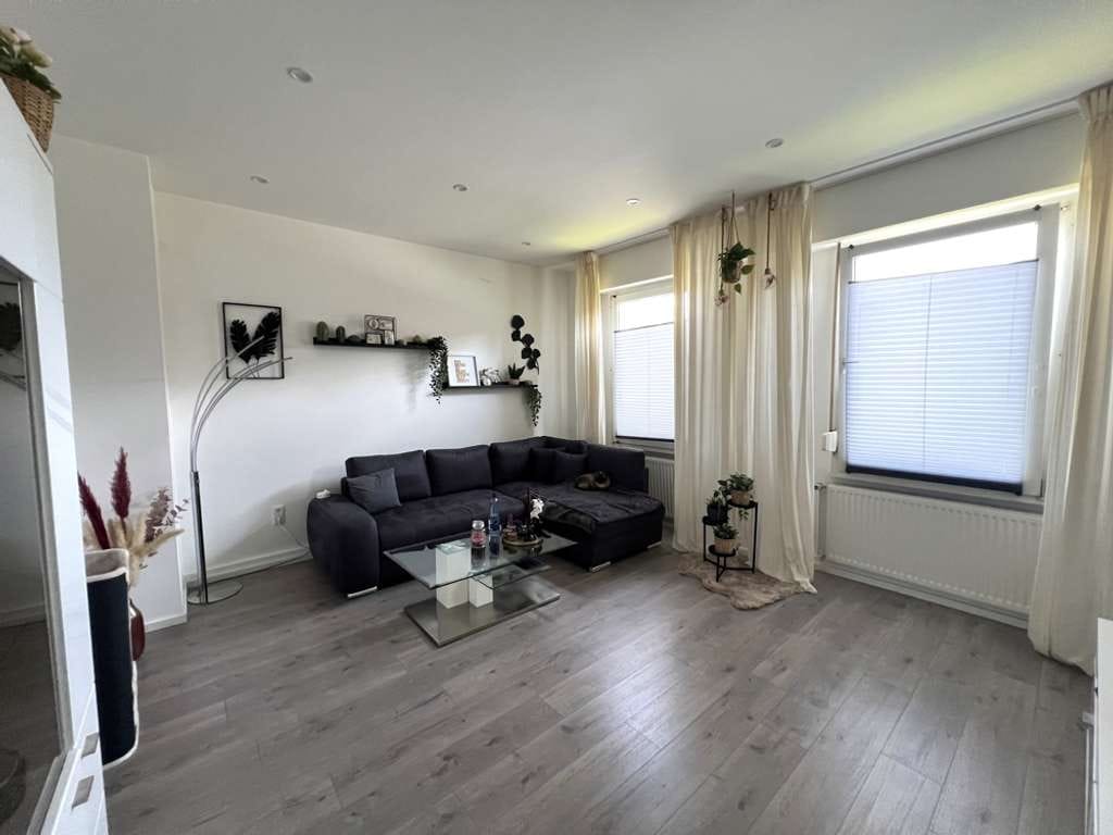 Immobilie in Schwelm - Chance für Investoren! Modernisierungsbedürftiges MFH mit 6 Wohnungen in Schwelm (voll vermietet) - Bild 4