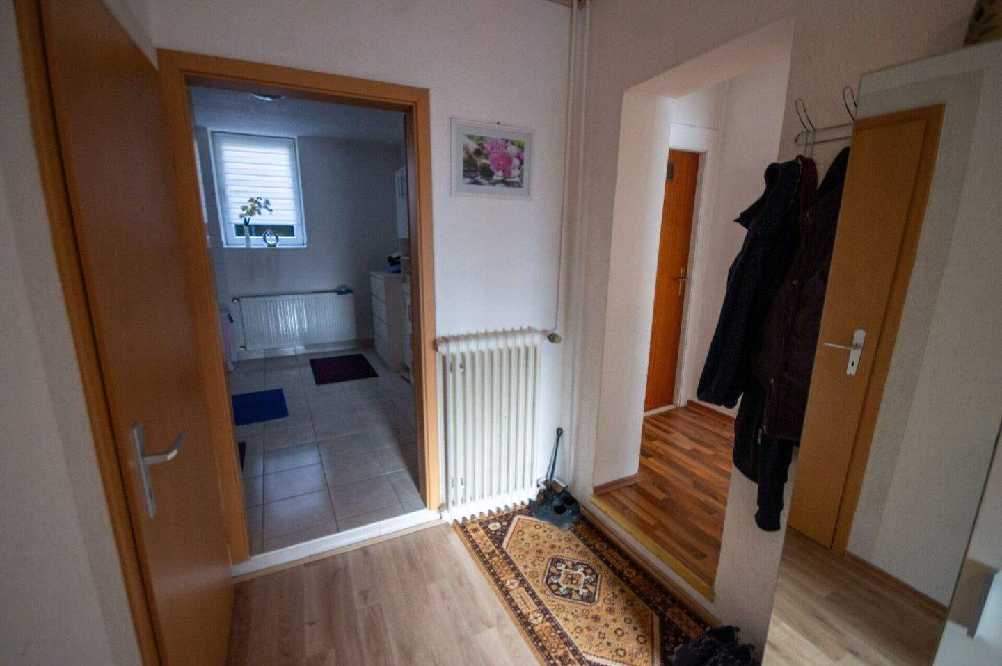 Immobilie in Trossingen - Großzügiges Einfamilienhaus mit vielseitigem Potenzial in Trossingen - Bild 2