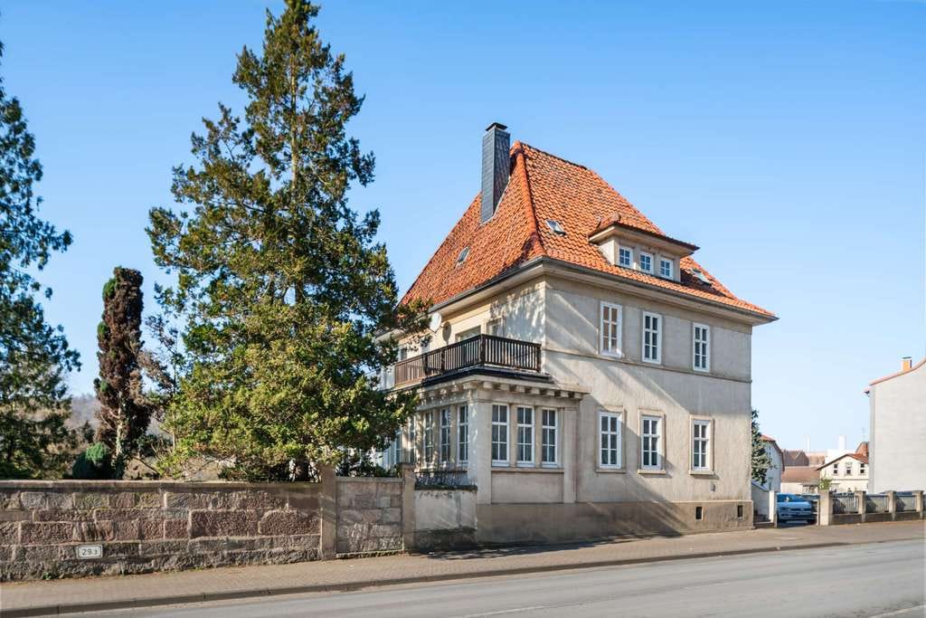 Immobilie in Hann. Münden - Herrschaftliche Gründerzeit-Stadtvilla in Hann. Münden - Ein Projekt mit Charakter - Bild 1
