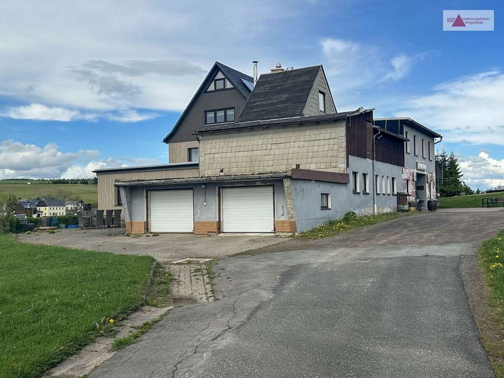 Immobilie in Marienberg - Ehemaliger Berggasthof in Alleinlage: Marienberg im Erzgebirge: 46.360 m² Grundstück, PV & Gästezimm - Bild 3