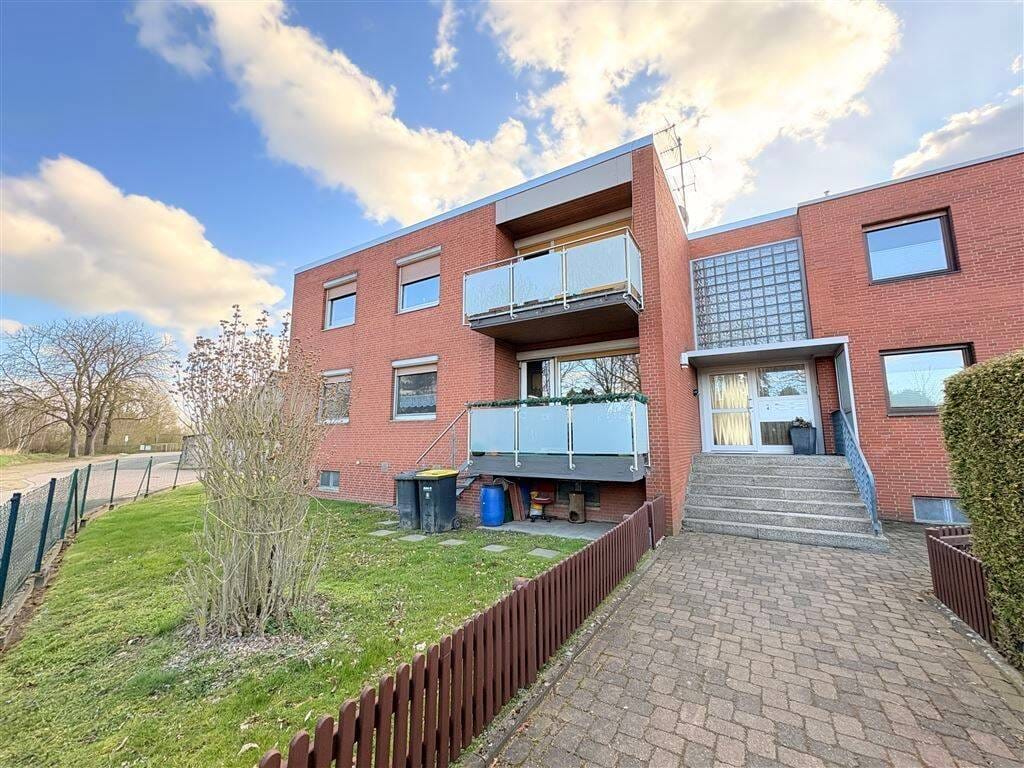 Immobilie in Baddeckenstedt - Für Kapitalanleger: Traumhaft wohnen in Baddeckenstedt - 4 Zimmer & Gartenidylle - Bild 0