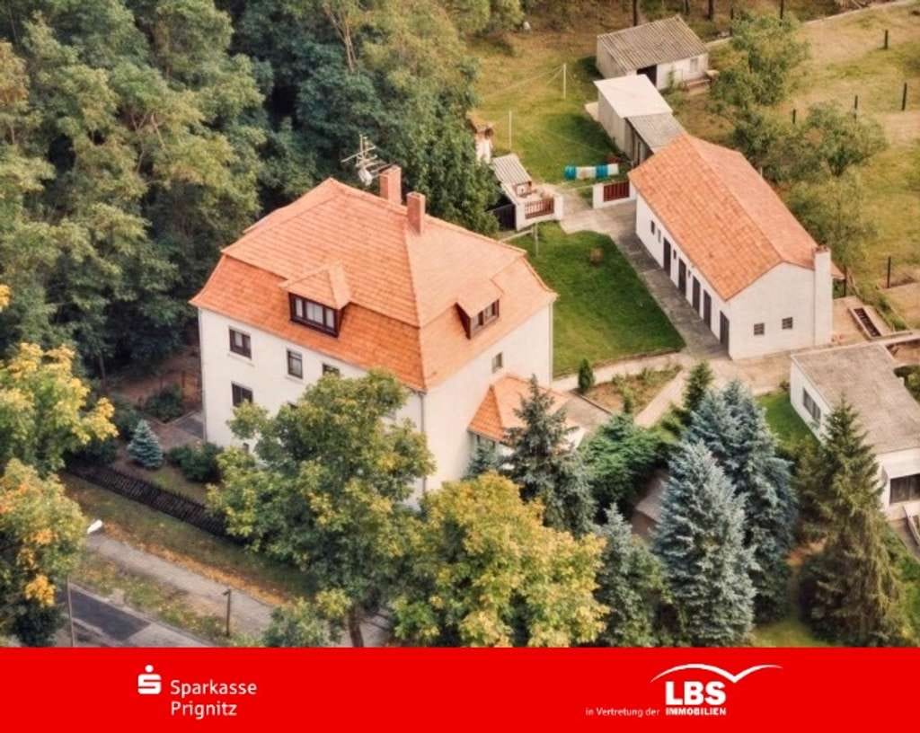Immobilie in Breese - Gepflegtes Mehrfamilienhaus

 - Bild 0