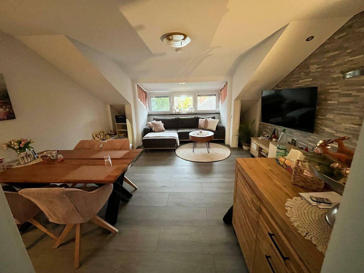 Immobilie in Gimbsheim - Hochwertig sanierte Maisonette-Wohnung mit Gartenanteil und Stellplatz - Bild 3