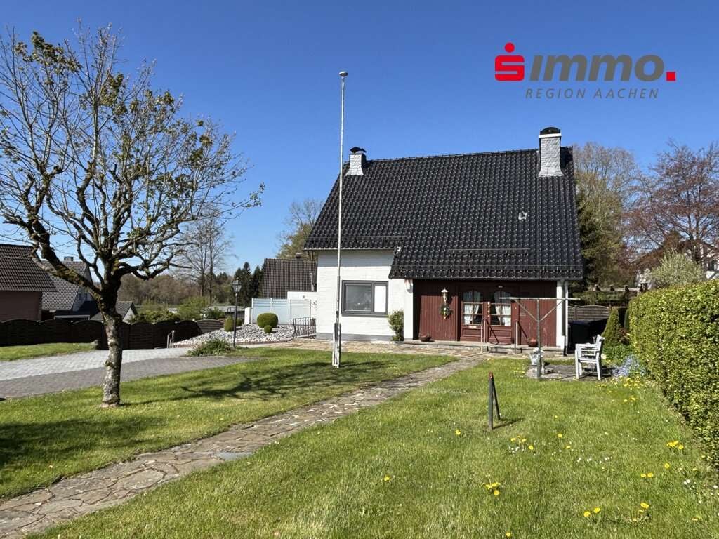 Immobilie in Monschau - Freistehendes Einfamilienhaus mit Garage  in zentraler Lage - Bild 0