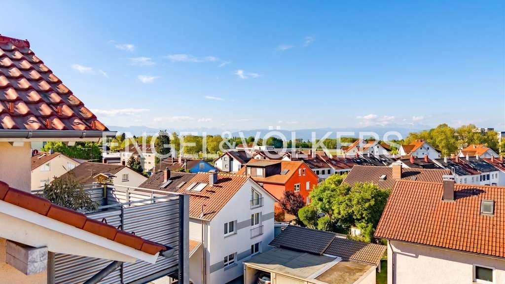 Immobilie in Kressbronn am Bodensee - Gepflegte 3-Zimmer-DG-Wohnung mit Aussicht in beliebter Seegemeinde Kressbronn - Bild 0