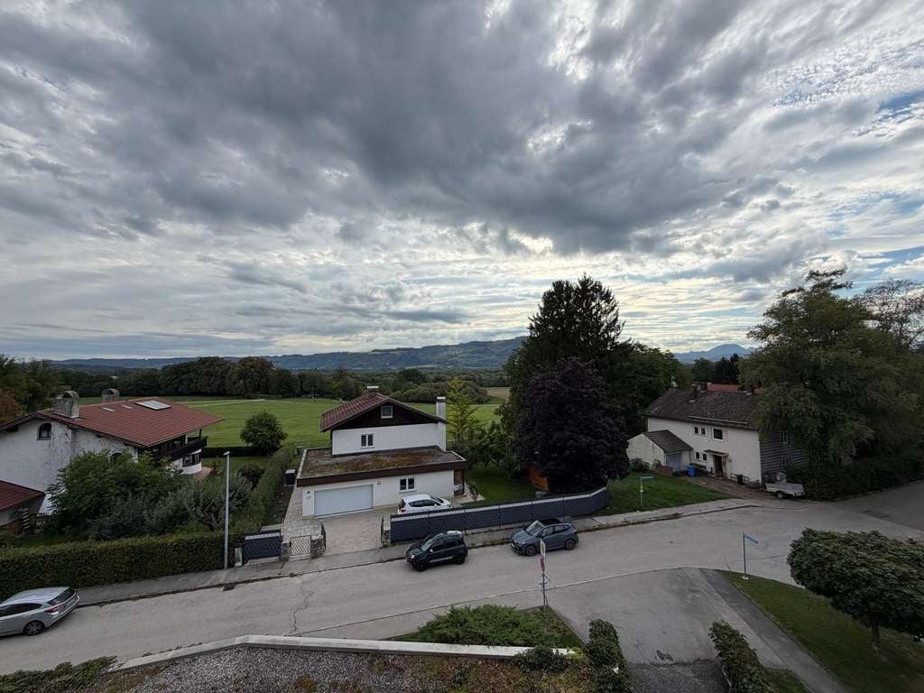 Immobilie in Laufen - Moderne 3-Zimmer Wohnung mit EBK und TG - Bild 2