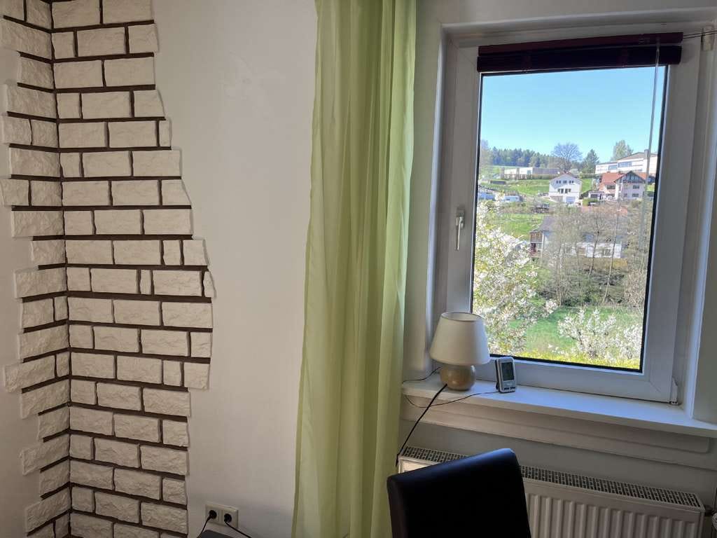 Immobilie in Jossgrund - AS-Immobilien.com+Gemütliches Einfamilienhaus mit Garten, Kaminofen & schöner Aussicht in Jossgrund - Bild 4