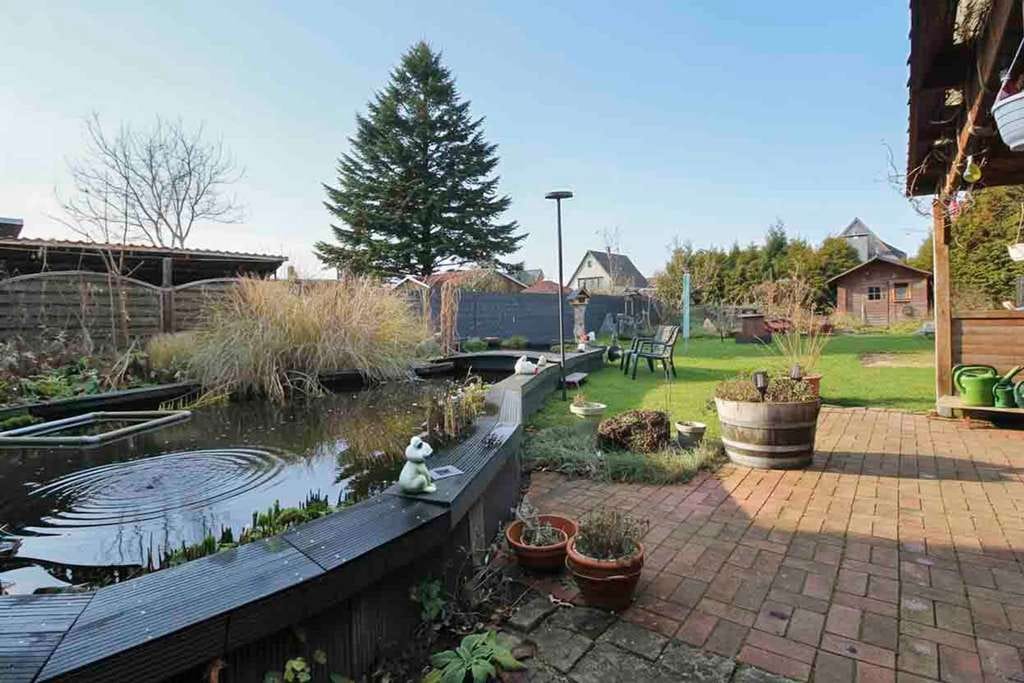 Immobilie in Norderstedt - Ein Haus - Zwei Möglichkeiten  Einfamilienhaus mit separatem Anbau - Bild 1