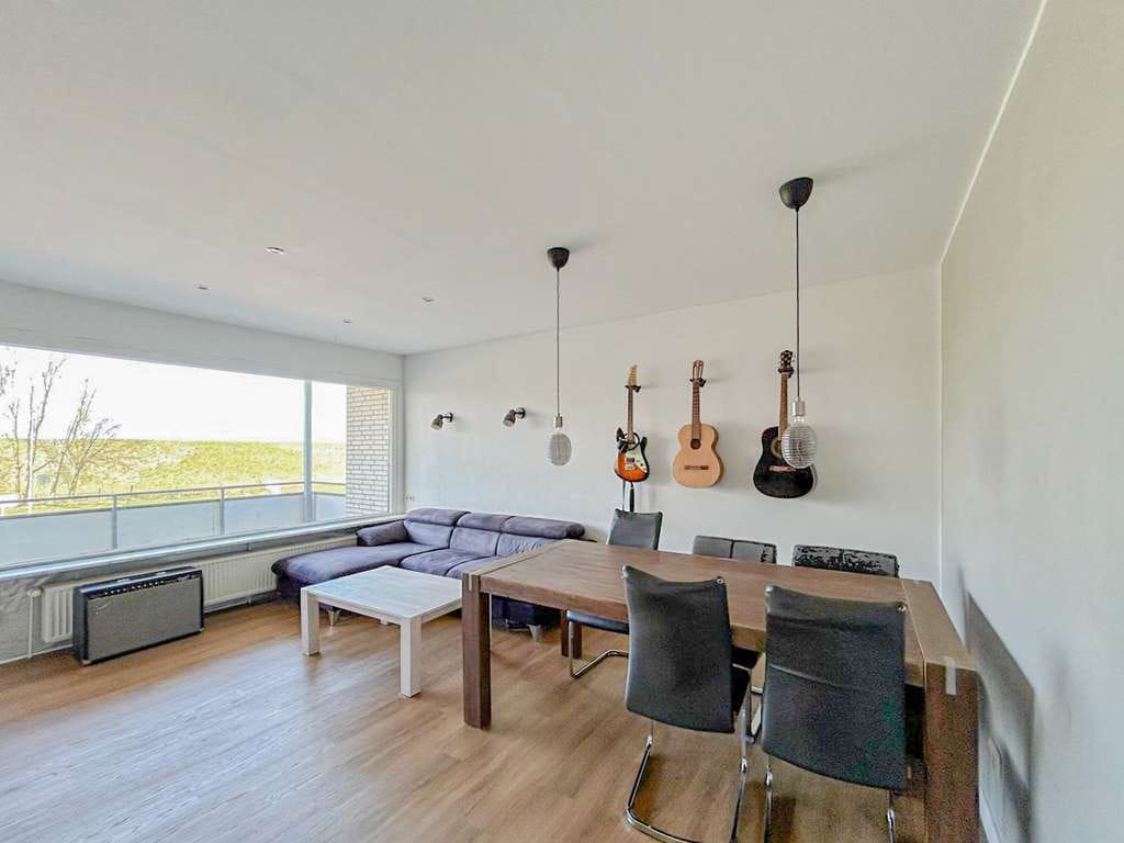 Immobilie in Westerdeichstrich - Ihr Rückzugsort an der Nordsee - Charmante 2-Zimmer-Wohnung nahe Büsum mit Stellplatz und Balkon - Bild 2