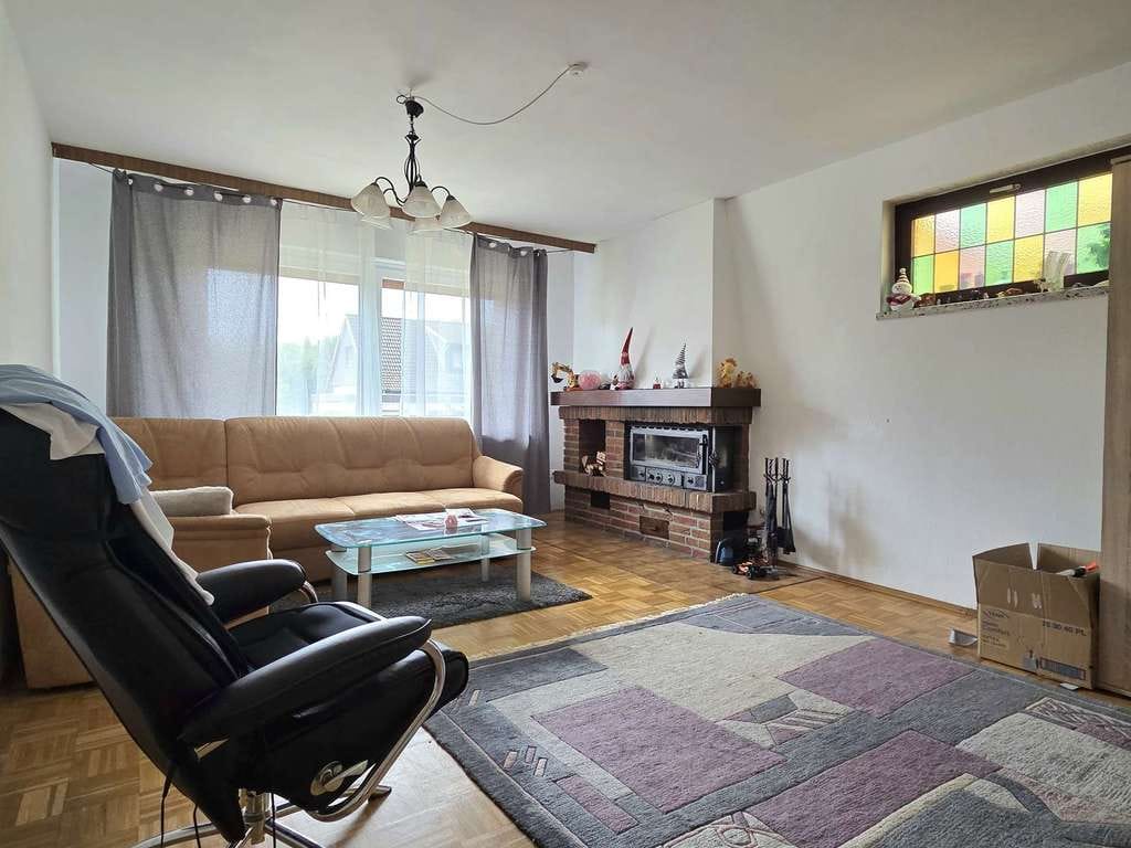Immobilie in Munster - Gepflegtes Zweifamilienhaus mit Tiefgarage und Sauna in ruhiger Lage von Munster-Breloh - Bild 3