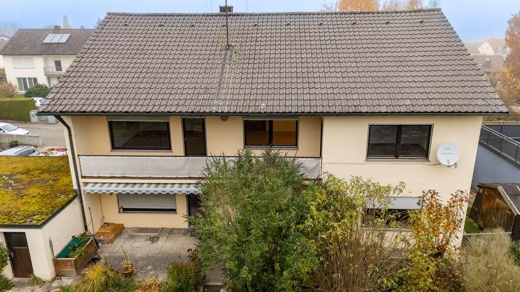 Immobilie in Pfaffenhofen an der Ilm - Kapitalanleger oder Eigennutzung? Freies Zweifamilienhaus in Pfaffenhofen a. d. Ilm! - Bild 0