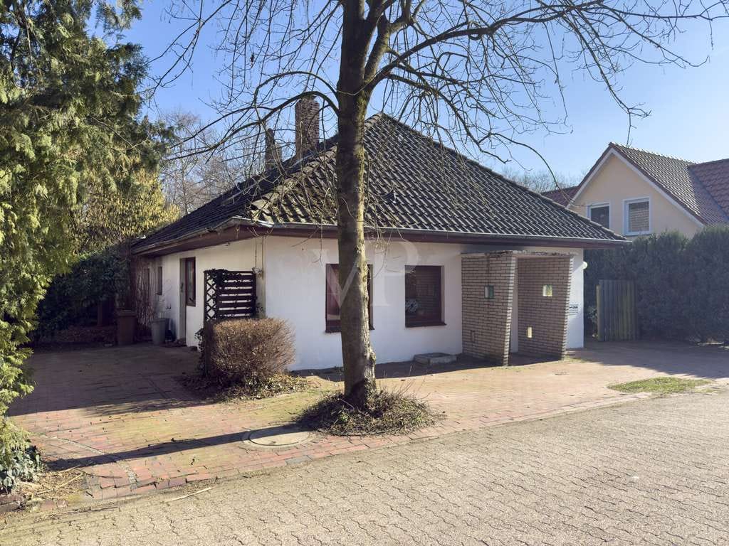 Immobilie in Wardenburg - Großzügiger Bungalow mit zwei Wohneinheiten direkt am See - Bild 2