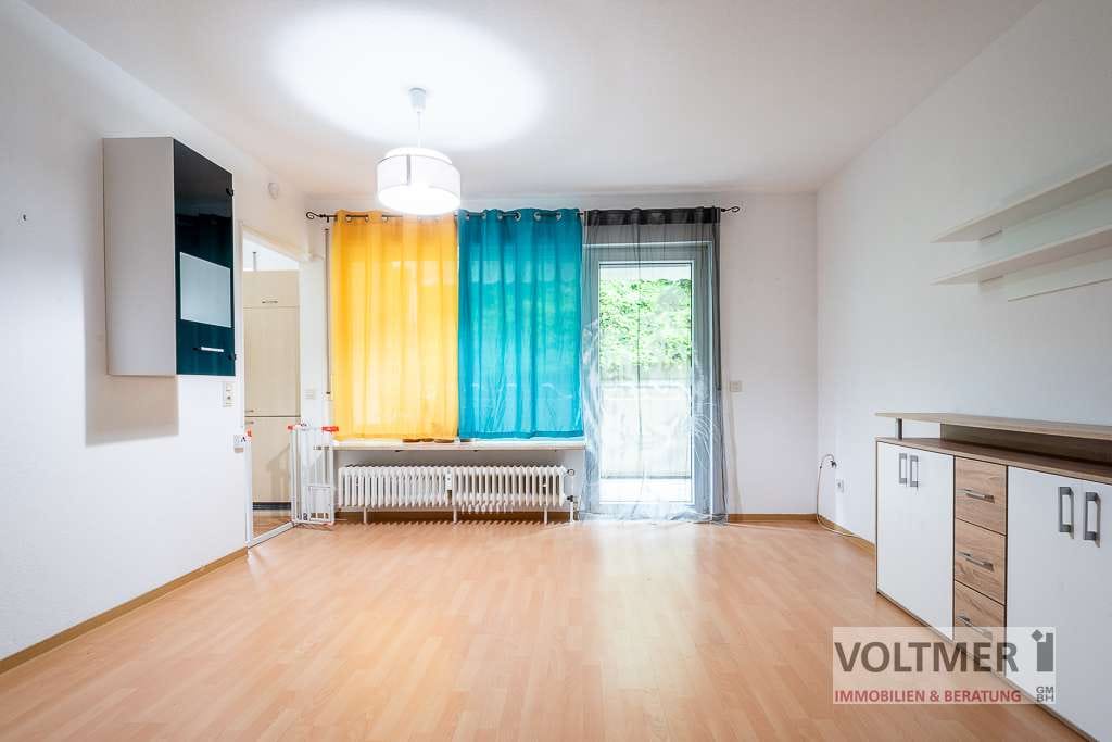Immobilie in Ottweiler - MÖGLICHKEIT - Eigentumswohnung mit Garagenstellplatz in Ottweiler! - Bild 0