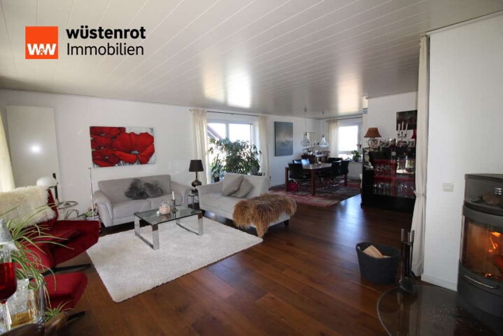 Immobilie in Breckerfeld - „Ihr neues Zuhause"
Charmante Doppelhaushälfte zum Wohlfühlen! - Bild 3