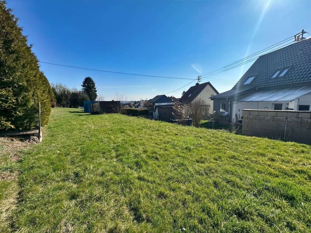 Immobilie in Merchweiler - Großzügiges Einfamilienhaus mit Potenzial - Bild 4