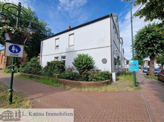 Immobilie in Osterholz-Scharmbeck - R 20 OHZ- freistehendes Wohn- und Geschäftshaus mit viel potenzial am Klosterplatz- - Bild 2