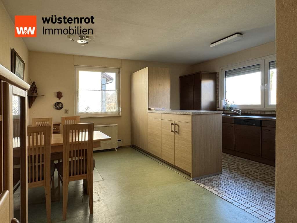 Immobilie in Wangen - FREISTEHENDES HAUS IN FELDRANDLAGE - VIEL PLATZ, GARTENIDYLLE & AUSBAUPOTENTIAL - Bild 2