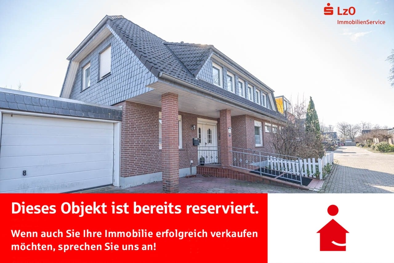 Immobilie in Wiefelstede - Reserviert: Einfamilienwohnhaus mit zwei Wohneinheiten in Wiefelstede/Metjendorf - Bild 0
