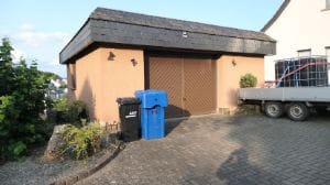 Immobilie in Prüm - Einfamilienhaus mit Balkon in Zentrumsnaher Stadtlage mit gr. Garage mit Unterbau - Bild 1