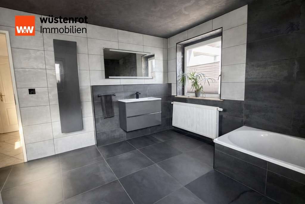 Immobilie in Wiedemar - Naturnah & vielseitig – Freistehendes Einfamilienhaus mit Einliegeroption und idyllischem Grundstück - Bild 4