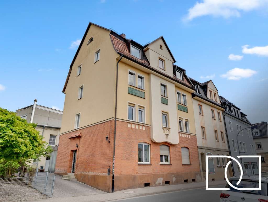 Immobilie in Bayreuth - Zentrumsnahe Lage! Attraktives Mehrfamilienhaus mit Ausbaupotenzial und attraktiver Rendite - Bild 0