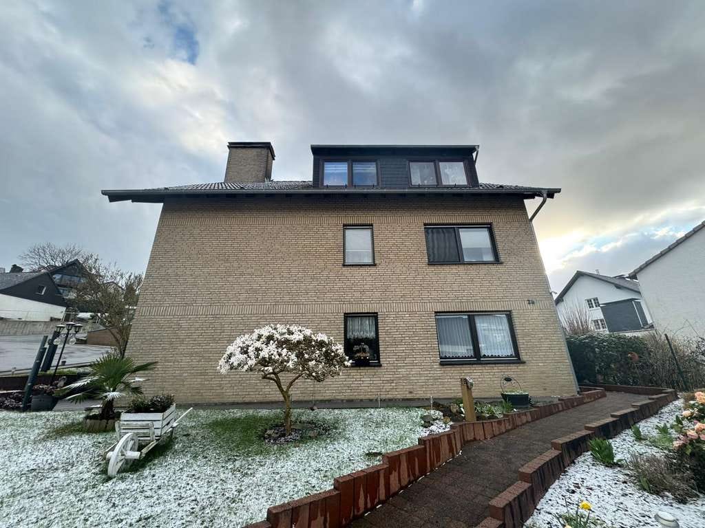 Immobilie in Ennepetal - Viel Platz in Ennepetal-Homberge! 4,0-Zimmer-Wohnung mit Balkon und Garage zu verkaufen - Bild 0