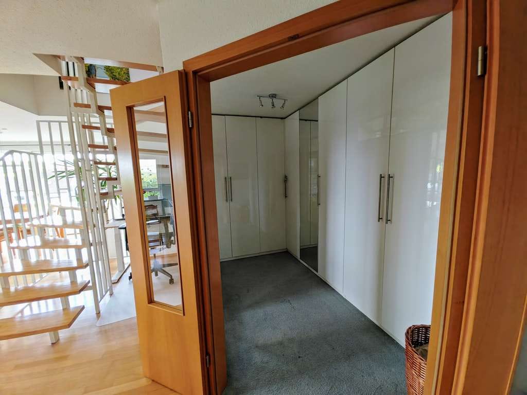 Immobilie in Simmozheim - Lichtdurchflutete 3,5 Zimmer Maisonette-Wohnung in Simmozheim – zentral, ruhig und sonnig - Bild 3
