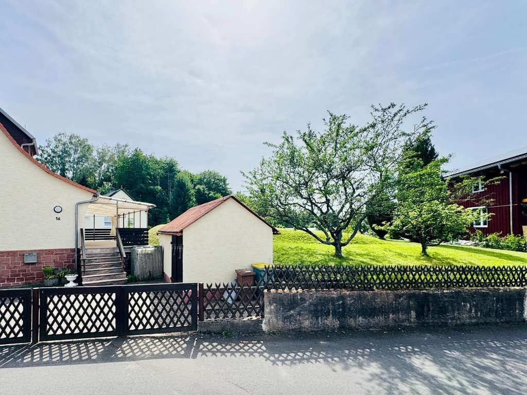 Immobilie in Linsengericht - Freistehendes Einfamilienhaus mit großem Grundstück und viel Potenzial in ruhiger Lage - Bild 4