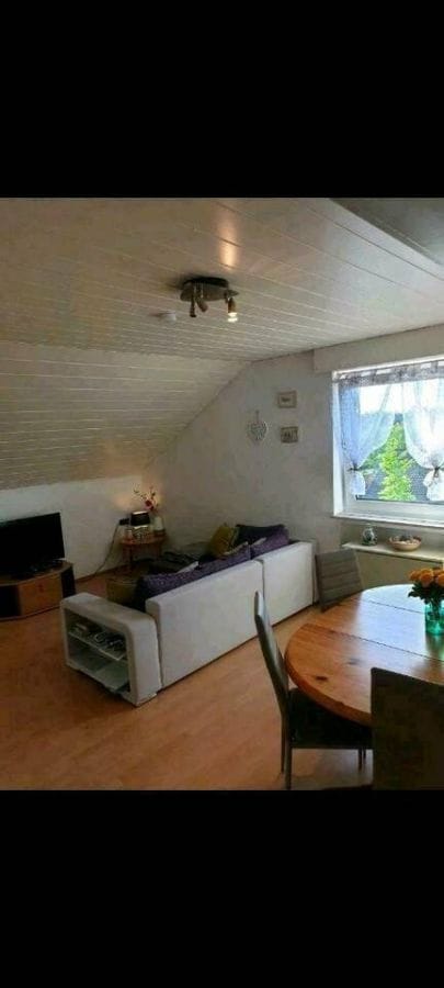 Immobilie in Oelde - 3-ZI.-WOHNUNG MIT RAUM FÜR HOME-OFFICE! - Bild 2