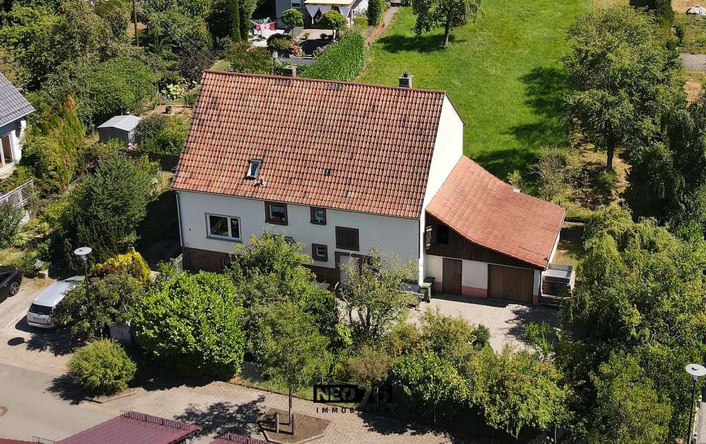 Immobilie in Wernersberg - Einfamilienhaus mit Scheune, Garage und großem Garten - Bild 3