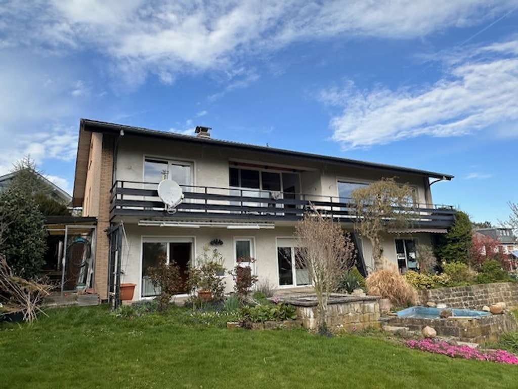 Immobilie in Rodenberg - Einfamilienhaus mit Einliegerwohnung im schönen Rodenberg - Bild 2