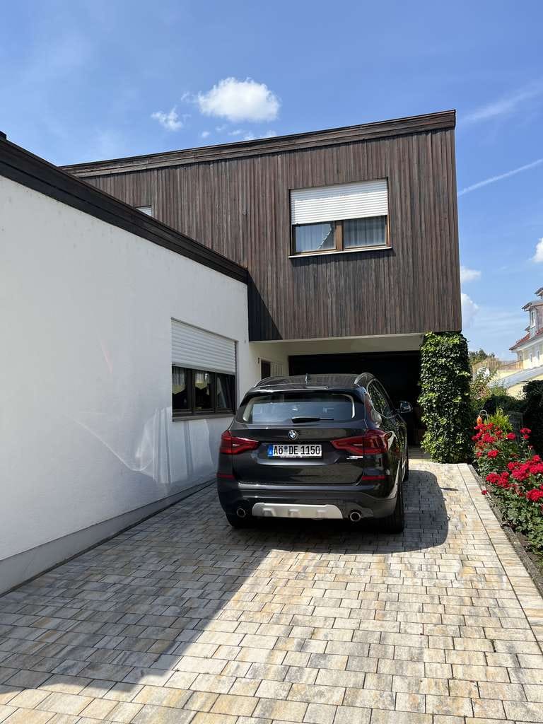 Immobilie in Landau an der Isar - Großzügiges Haus mit 243 m² Wohnfläche in Landau/Isar - Bild 1